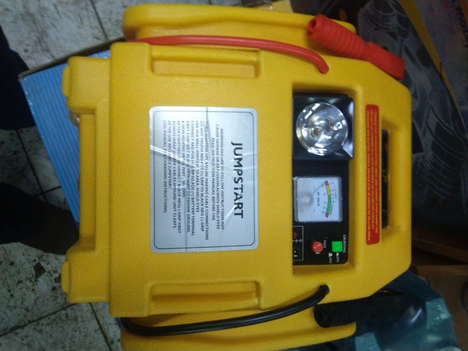 Компрессор для накачки шин 12в+ Быстрый запуск акуммулятора два в одн