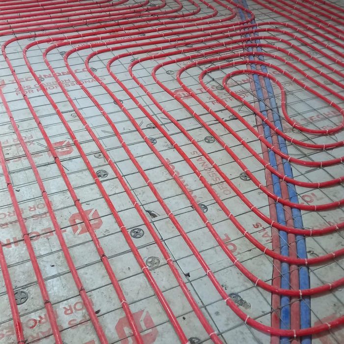 Монтаж те́плых полов водяных