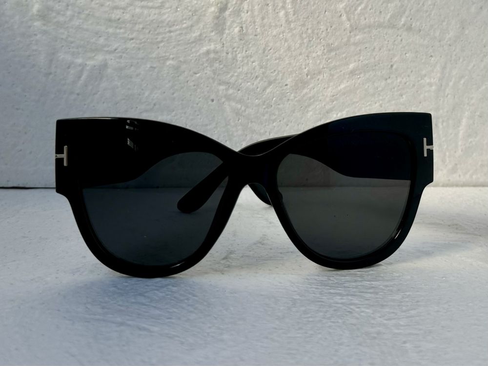 Tom Ford Дамски слънчеви очила котка 3 цвята черни бели