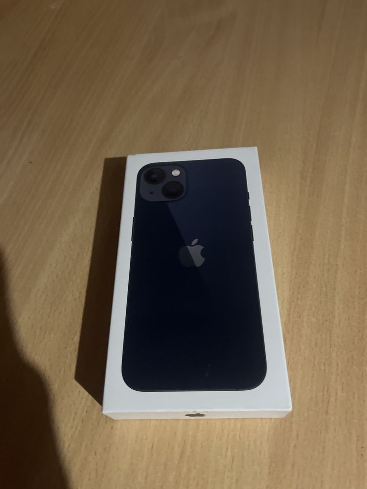 Iphone 13 в идеальном состоянии