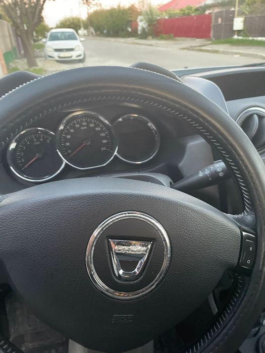 Dacia Duster ca NOU !!!