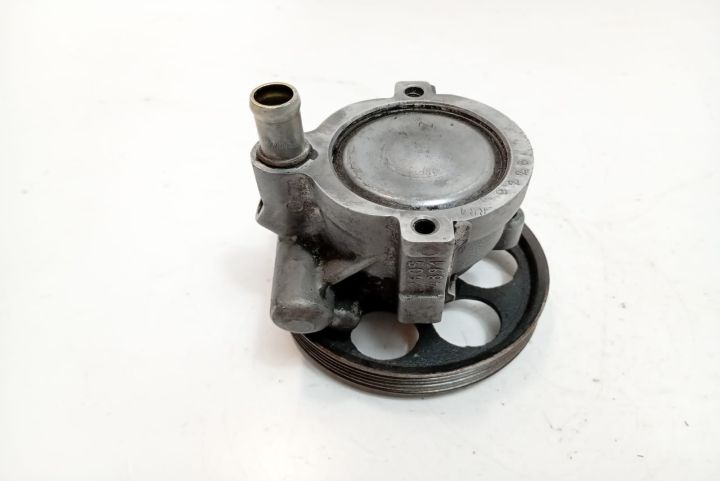 Pompa servodirectie  1.9 dci Nissan Primastar  seria