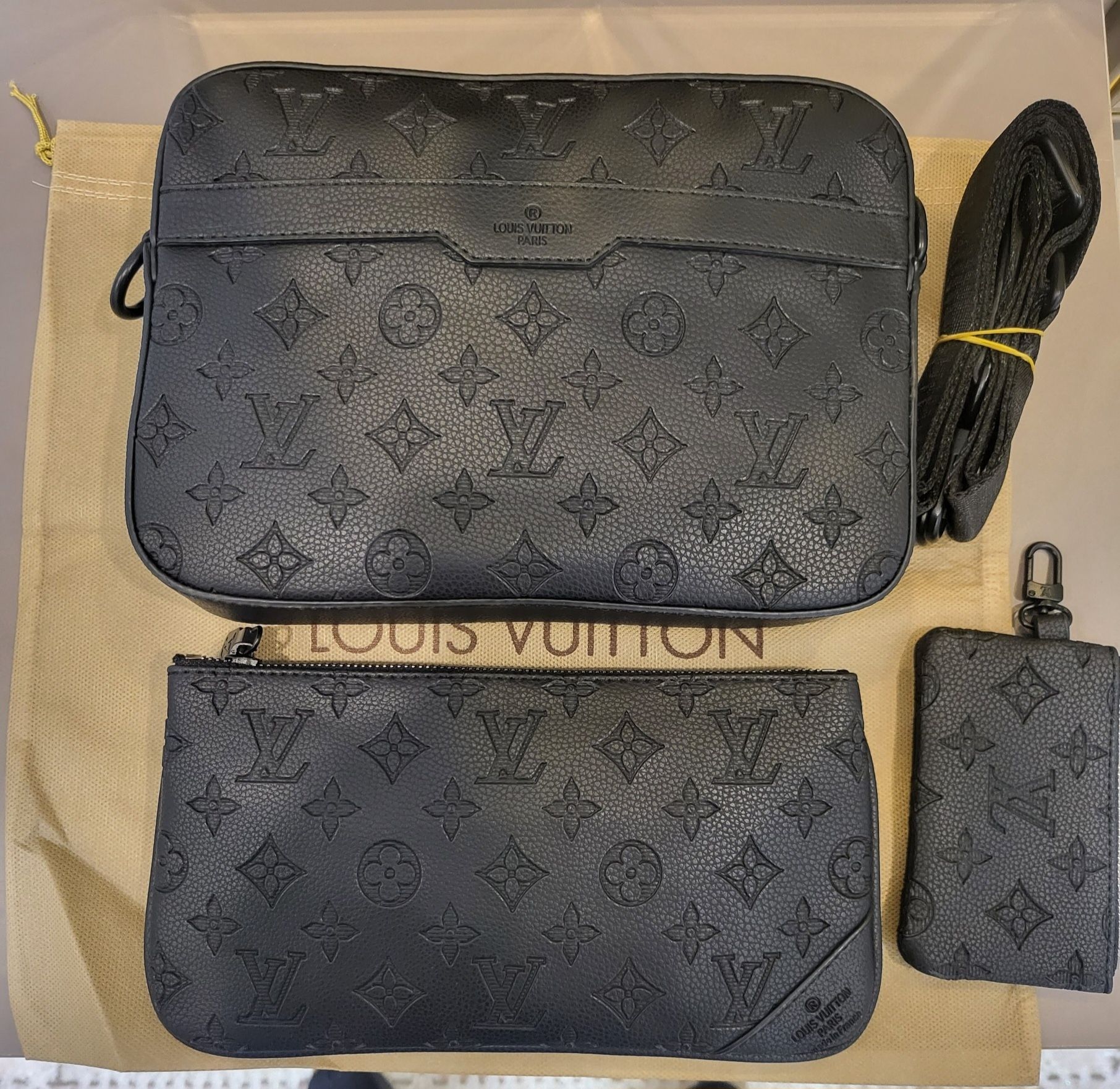 Мъжка чанта louis vuitton