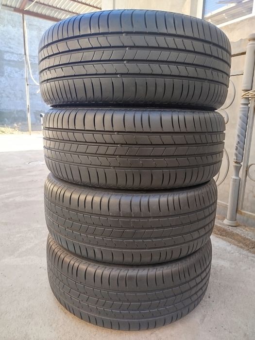 215 55 R17 Shina Kumho ecsta
