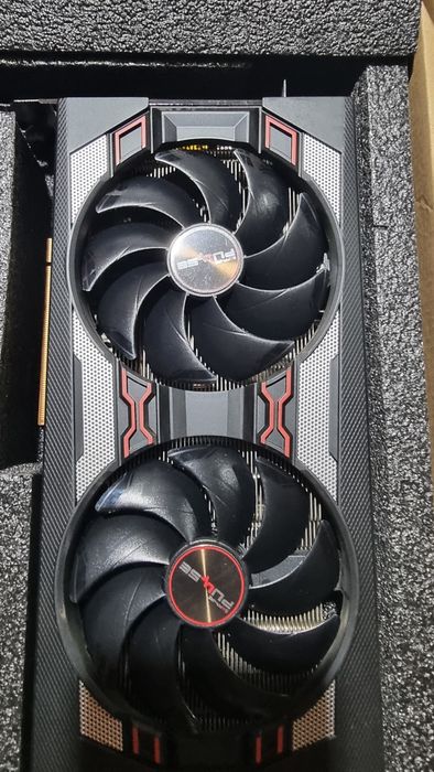 Продавам видеокарти  RX5700XT