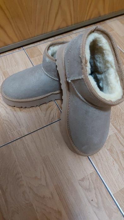 Ghete călduroase  noi tip UGG uri
