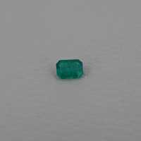 Smaralde nemontate emerald 0,56-0,59 ct., certificare ALGT(9823, 9822)