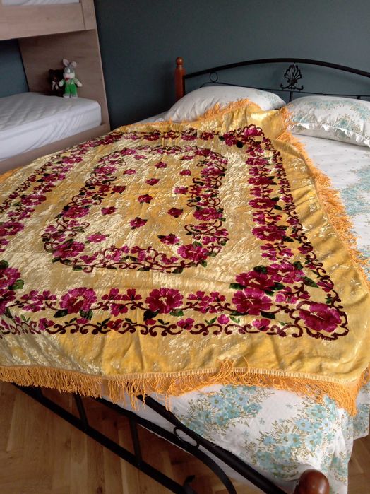 Плюшена покривка