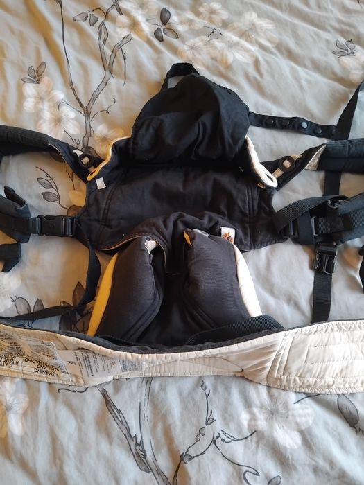 Кенгуру за бебе използвано