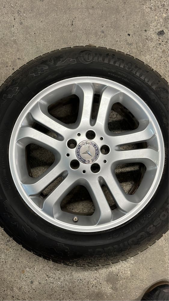 Roti  255 55 18 jante ORIGINALE MERCEDES aliaj cu anvelope ML