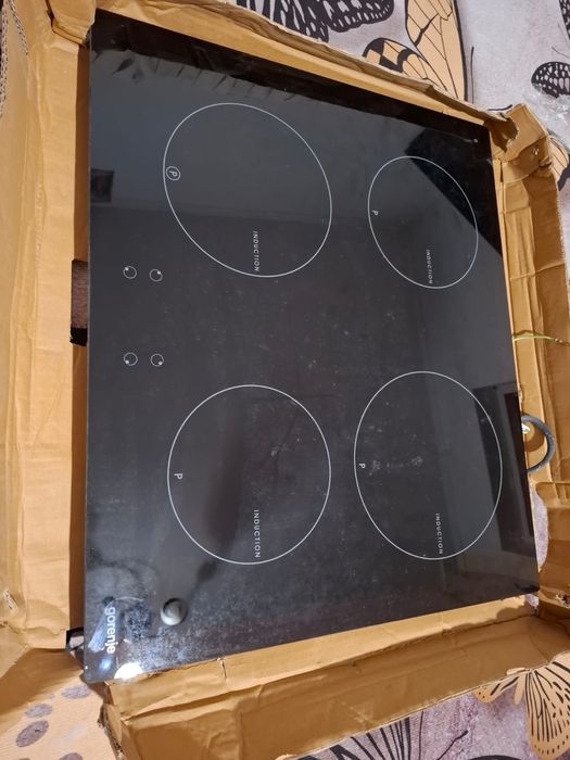 Plită incorporabilă Gorenje,inducție 4arzatoare.