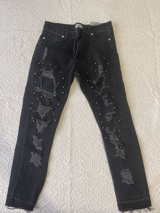 Дънки с камъни и дънки с перли