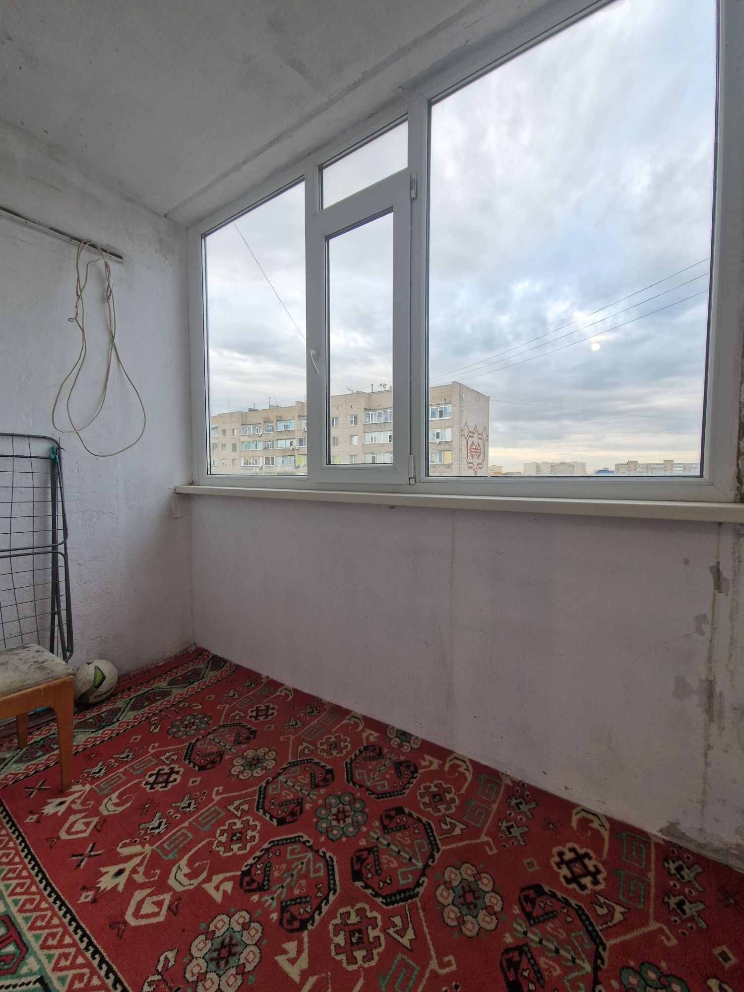 Продам 1 кв 34 квм 8 мкр