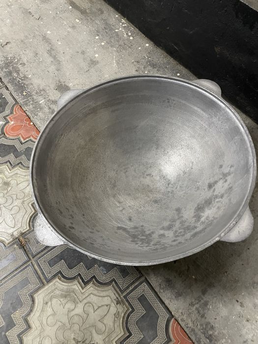 Соетский казан как новый