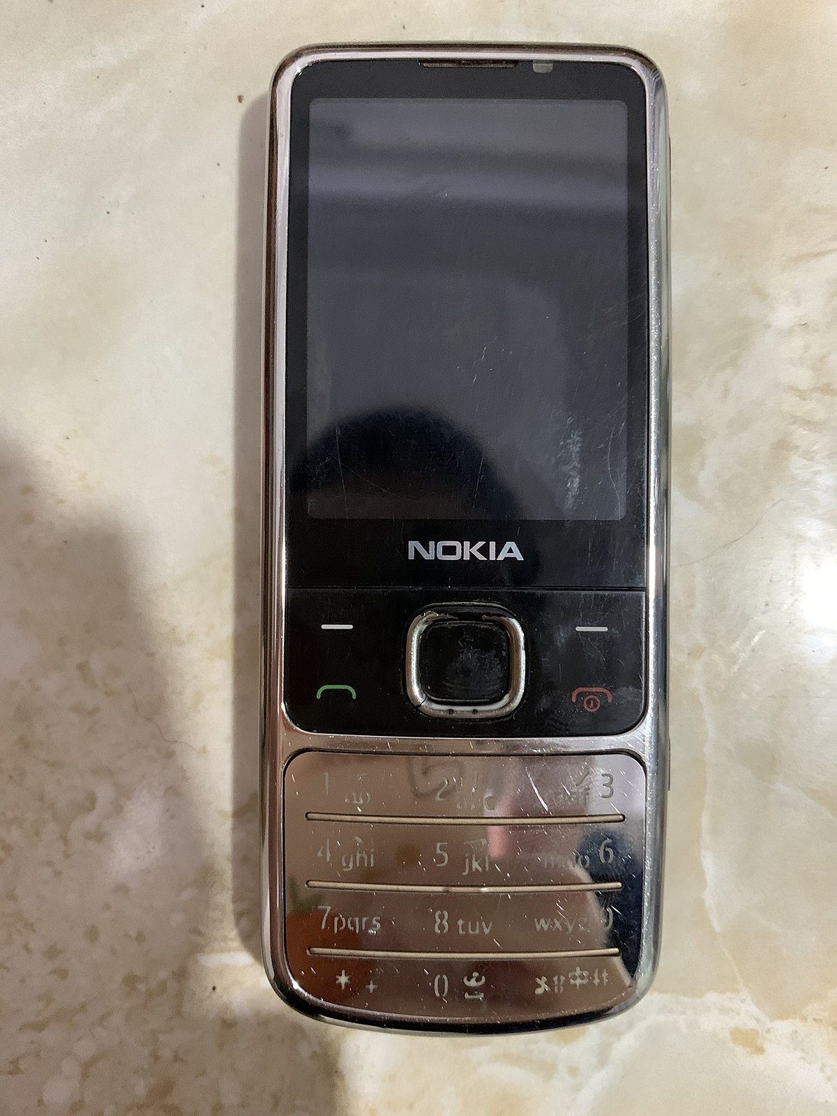 Nokia 6700 steel