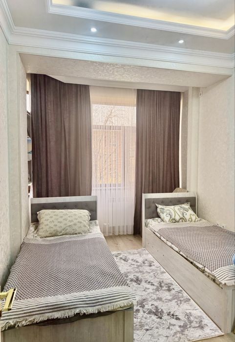 Продаётся своя 3-х комнатная квартира