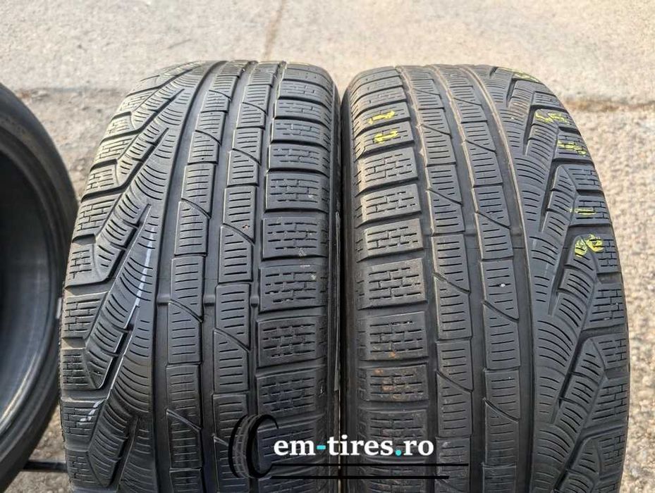 SET 2 Anvelope Iarna 235/55 R18 PIRELLI Sottozero Winter 210 serie 2 1