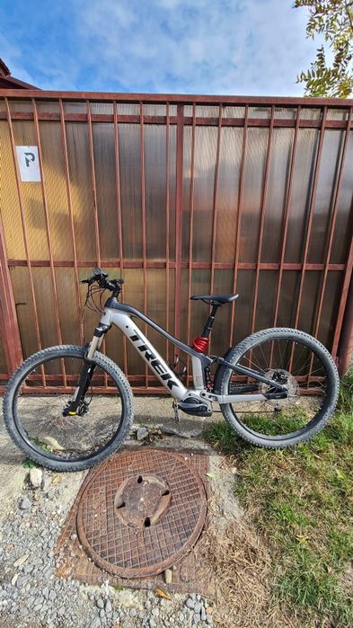 Bicicletă electrică Trek 625w 2022 - 530km