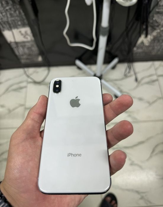 iPhone X 64GB идеал