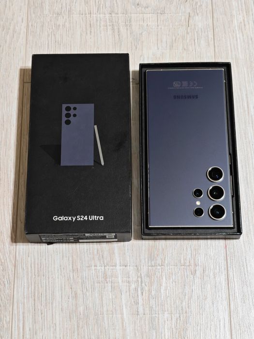 Samsung S24 Ultra 256 gb Ram 12 полный комплект