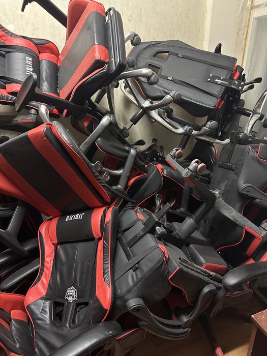 Кресла игровые черные