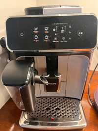Кафемашината Philips 2200