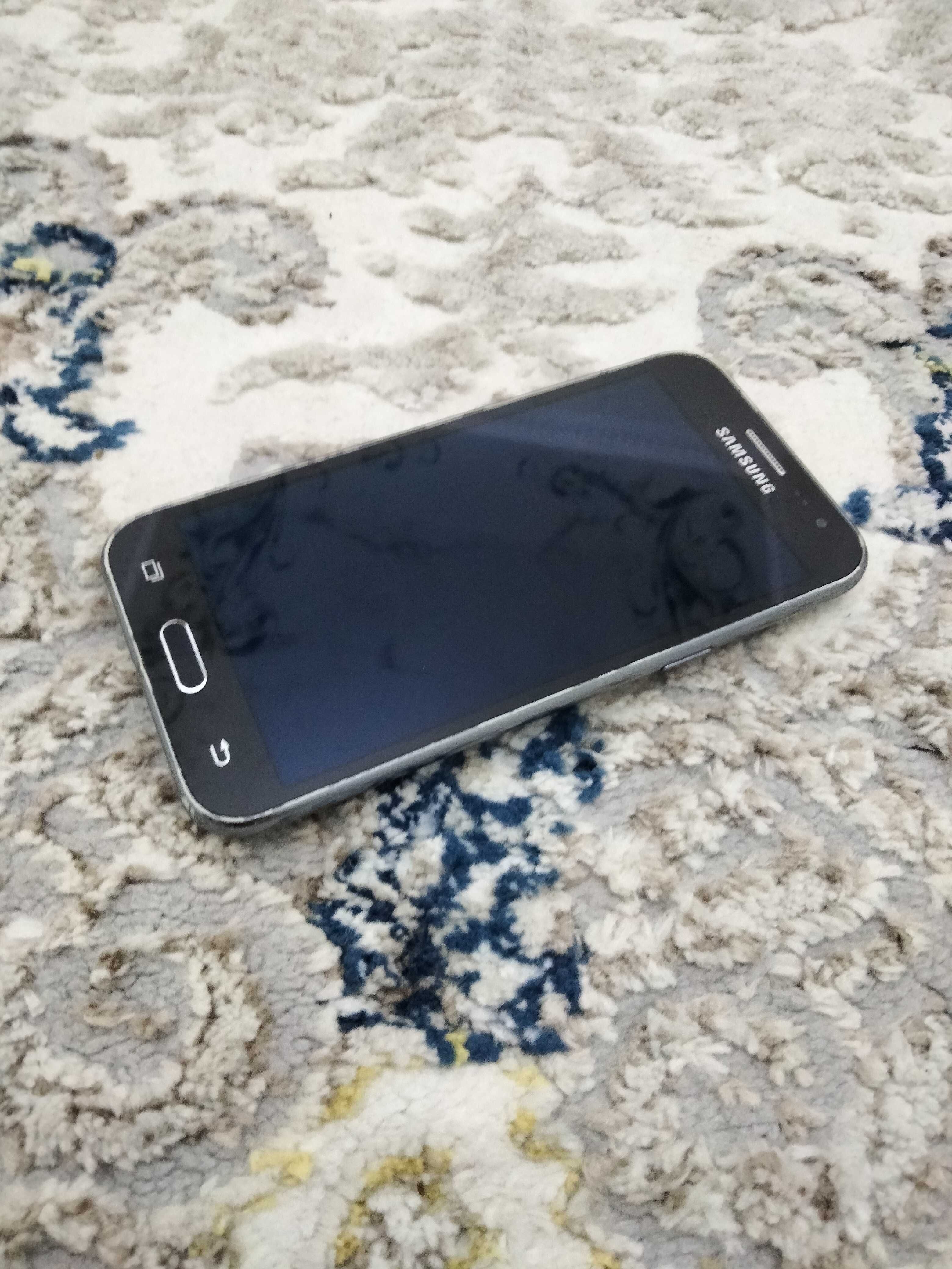 Samsung Galaxy J1