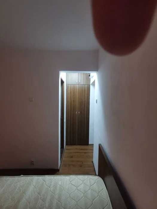 Inchiriez garsoniera