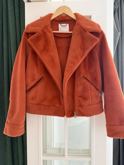 Дамско яке guess