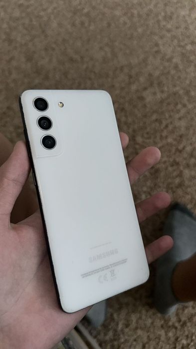 Продам самсунг с21 фе