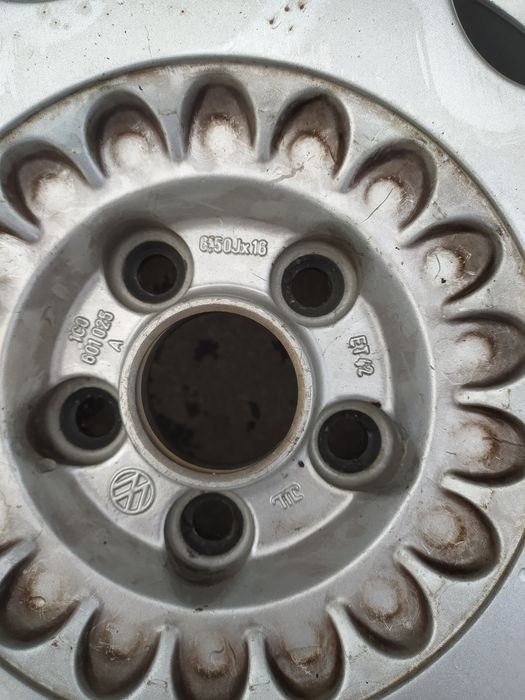 Джанти за Голф 16