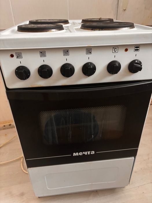 Продам электроплиту Мечта