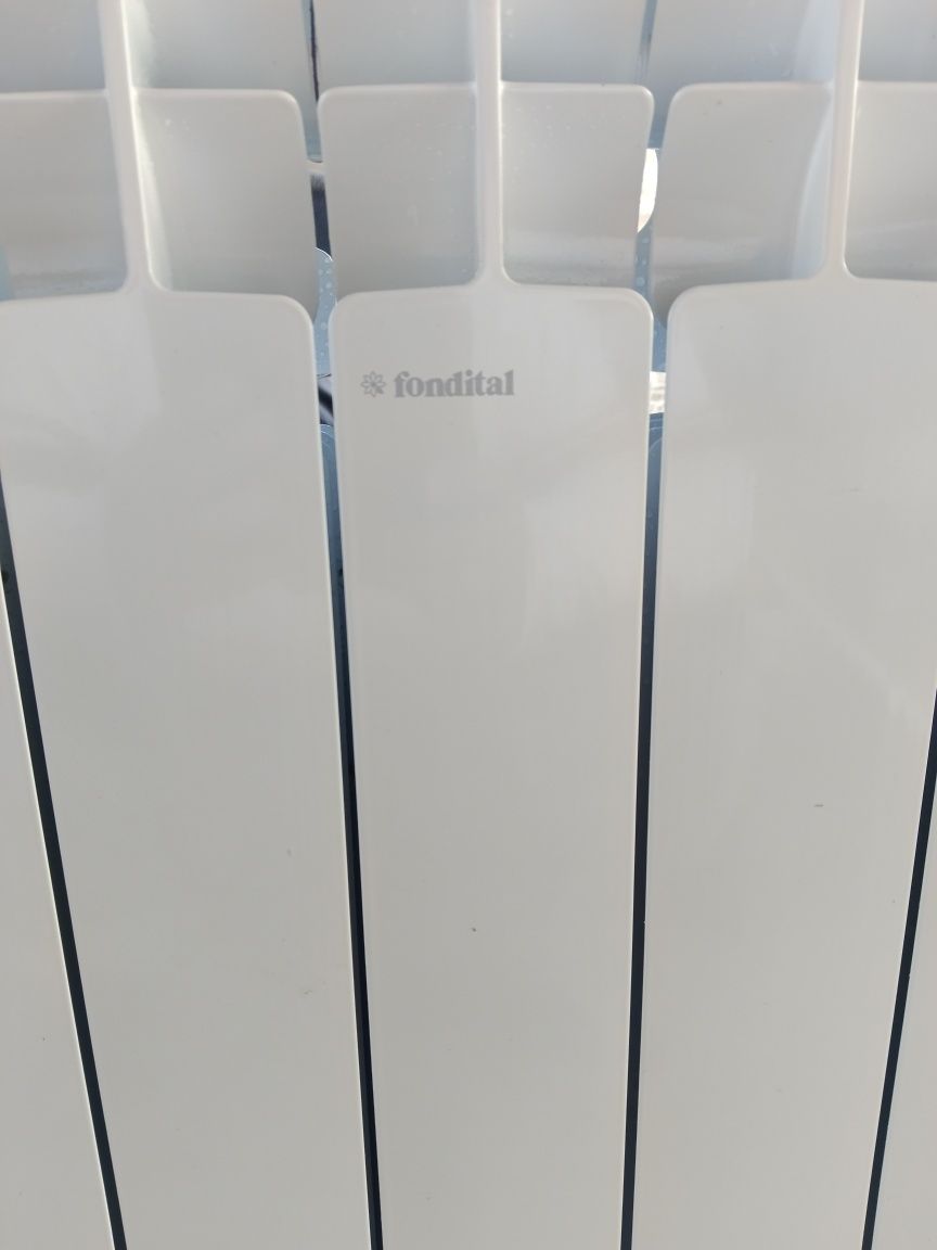 Продам радиаторы фирмы FONDITAL Фондитал итальянского производства