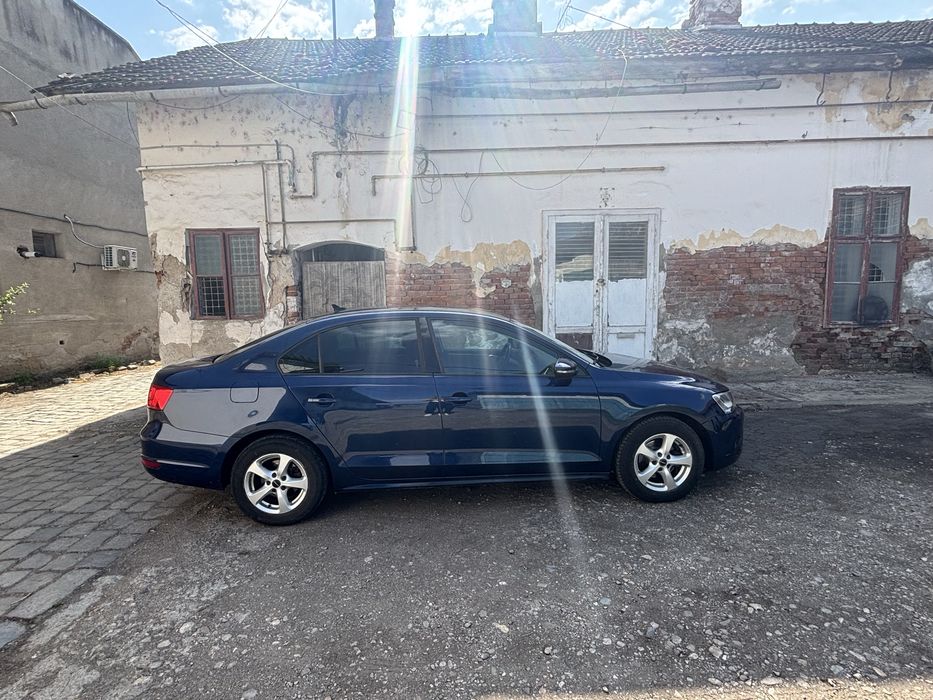 Volkswagen Jetta 2011