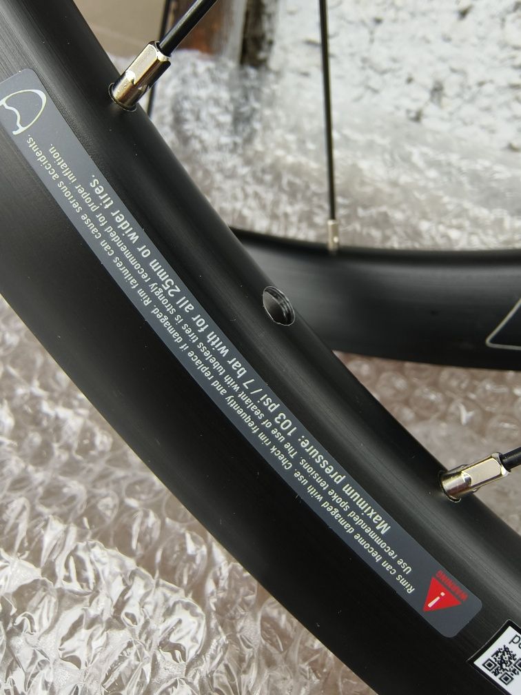 Капли Vision Team30 i23 Shimano- 12x100mm | 12x142mm Шосе,Гравел
