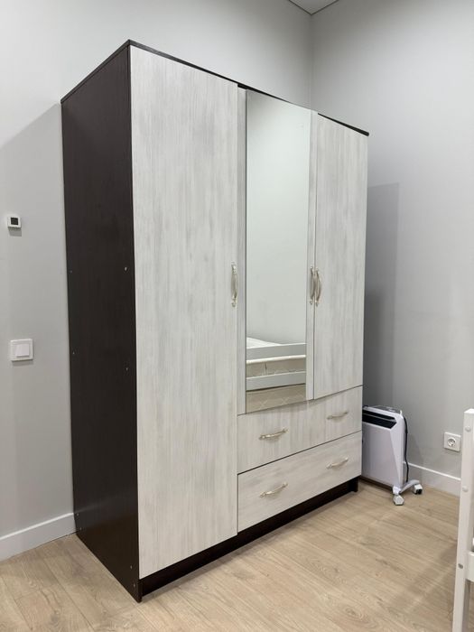 Продам шкаф в хорошем состоянии