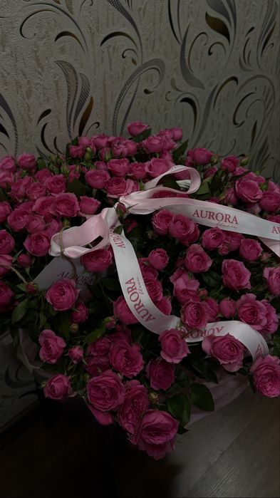 Корзина цветов (кустовых роз)