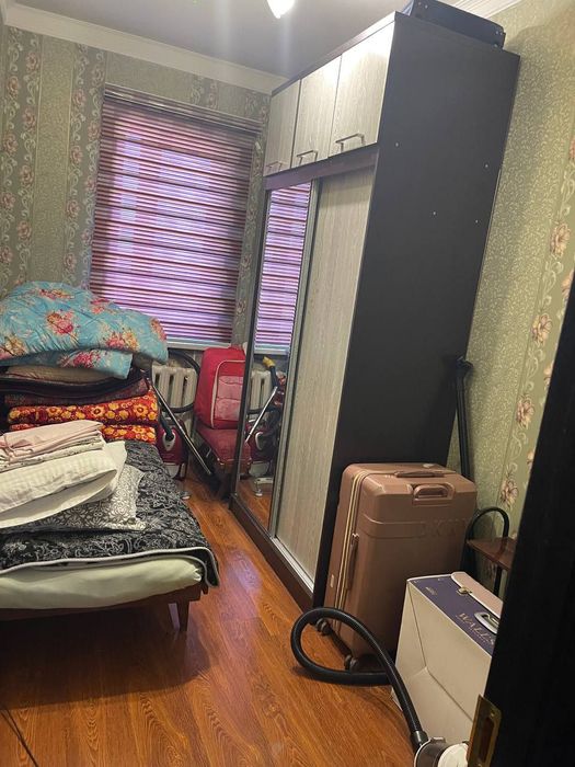 Срочно! Квартира на Дружба народов 3/9/9  общ пл 72м  с обстановкой