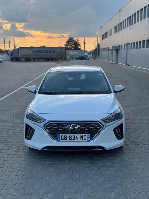 Hyundai IONIQ Hyundai Ioniq Hybrid – 2021