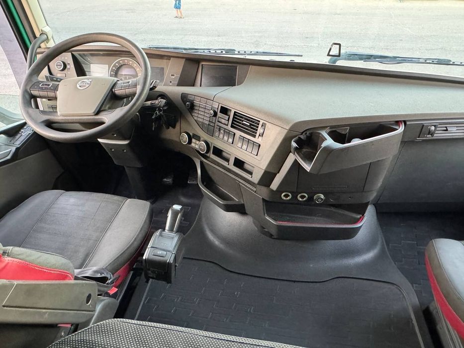 Продаётся VOLVO 2018 год