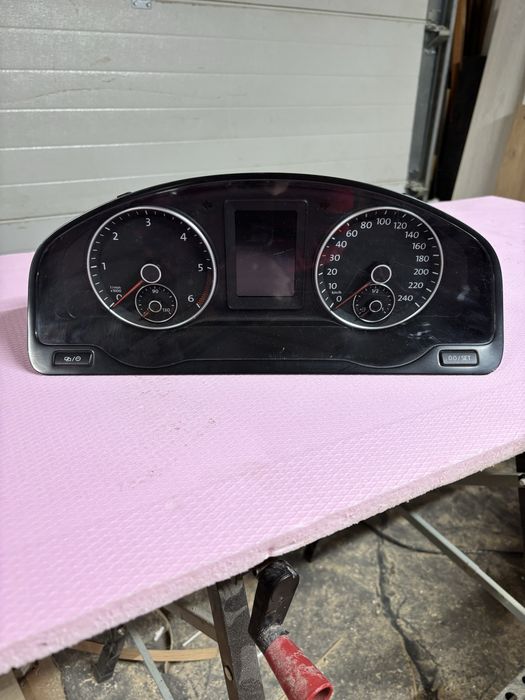 Ceasuri bord T5 2,0 tdi