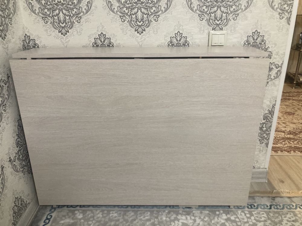 Продам стол и стулья