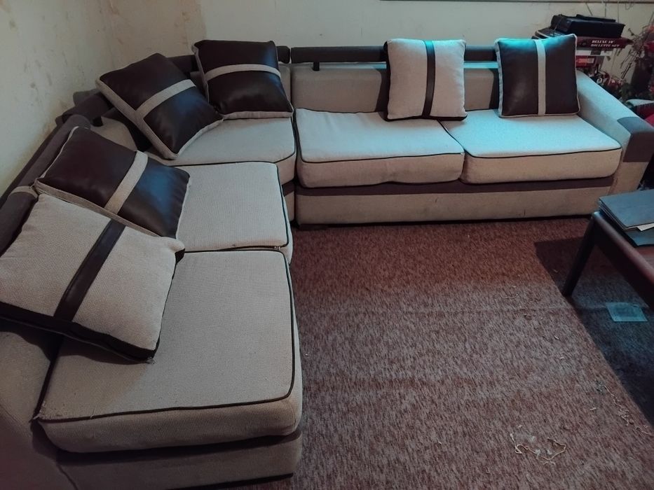 Употребяван ъглов диван