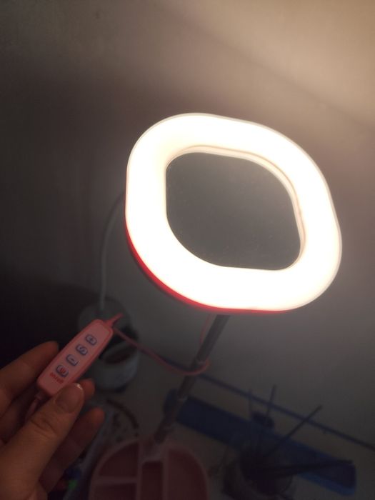 Преносимо (прибиращо се) LED Огледалоо