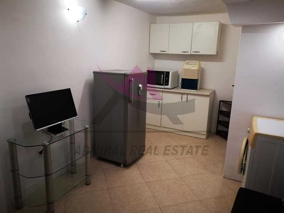 Дава се под наем Едностаен апартамент в Варна, Генералите - 25 кв.м за 200 € - Снимка #1