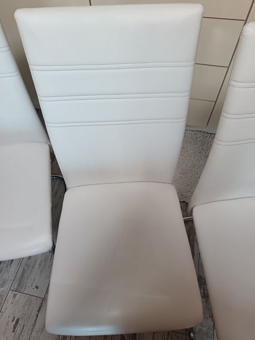 Трапези столове 4бр.