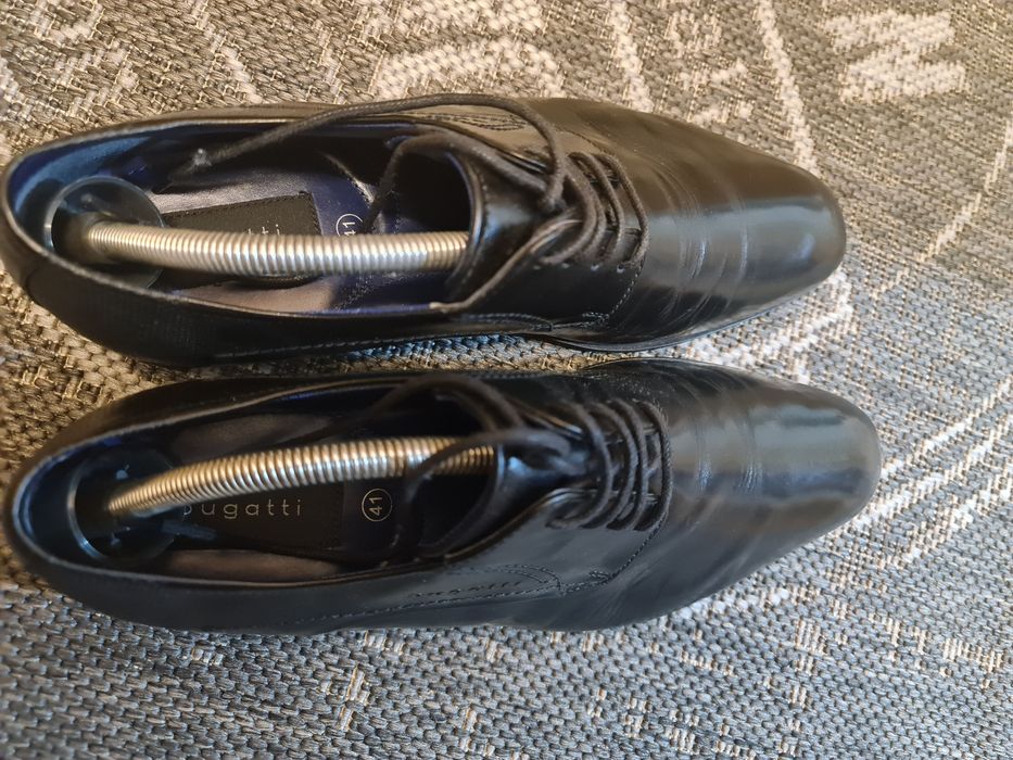 Pantofi Bugatti marime 41