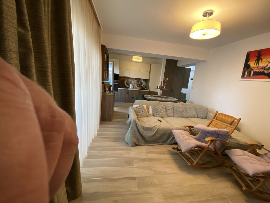 Apartament 3 camere Mamaia Nord