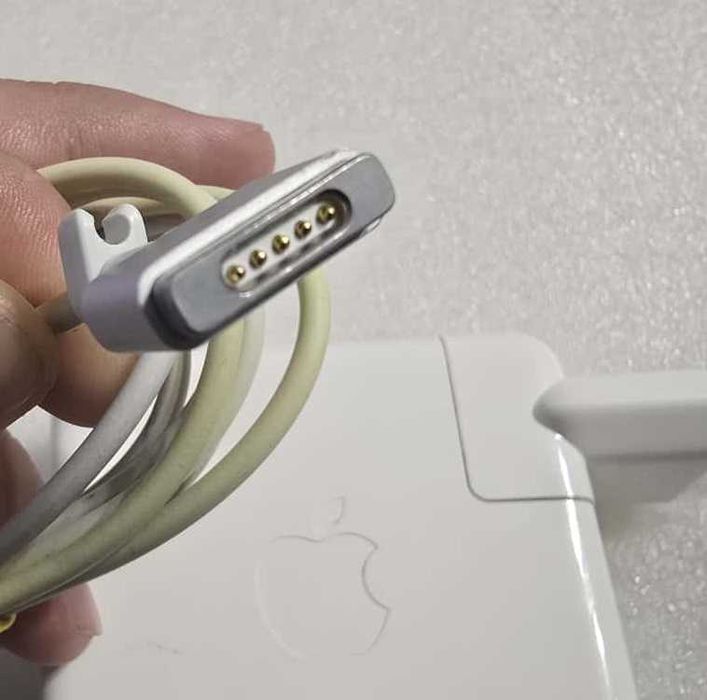 Incarcator original laptop Apple 20V 4.25A 85W Magsafe 2 A1424