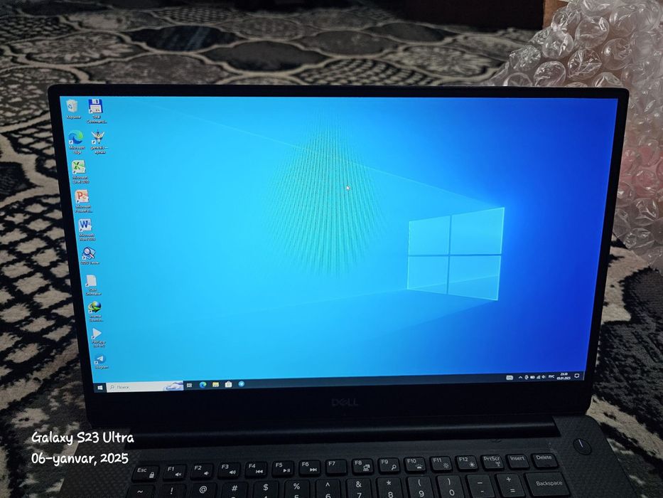 Dell Precision 5530, 15.6 FHD i7-8850H 2.6GHz 16GB RAM 256GB SSD Nvidi